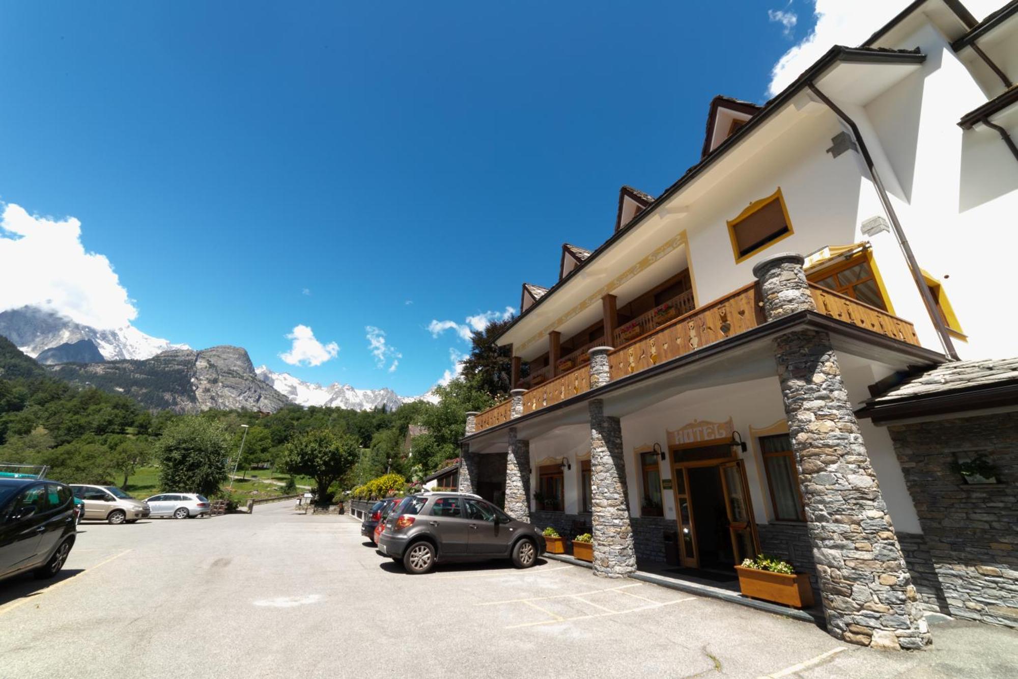Hotel Beau Sejour Pré-Saint-Didier Exteriér fotografie